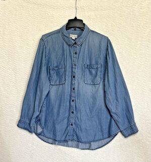 Ava & Viv Button Up Shirt Womens 2X Plus Blue Chambray Long Sleeve Relaxed Fit